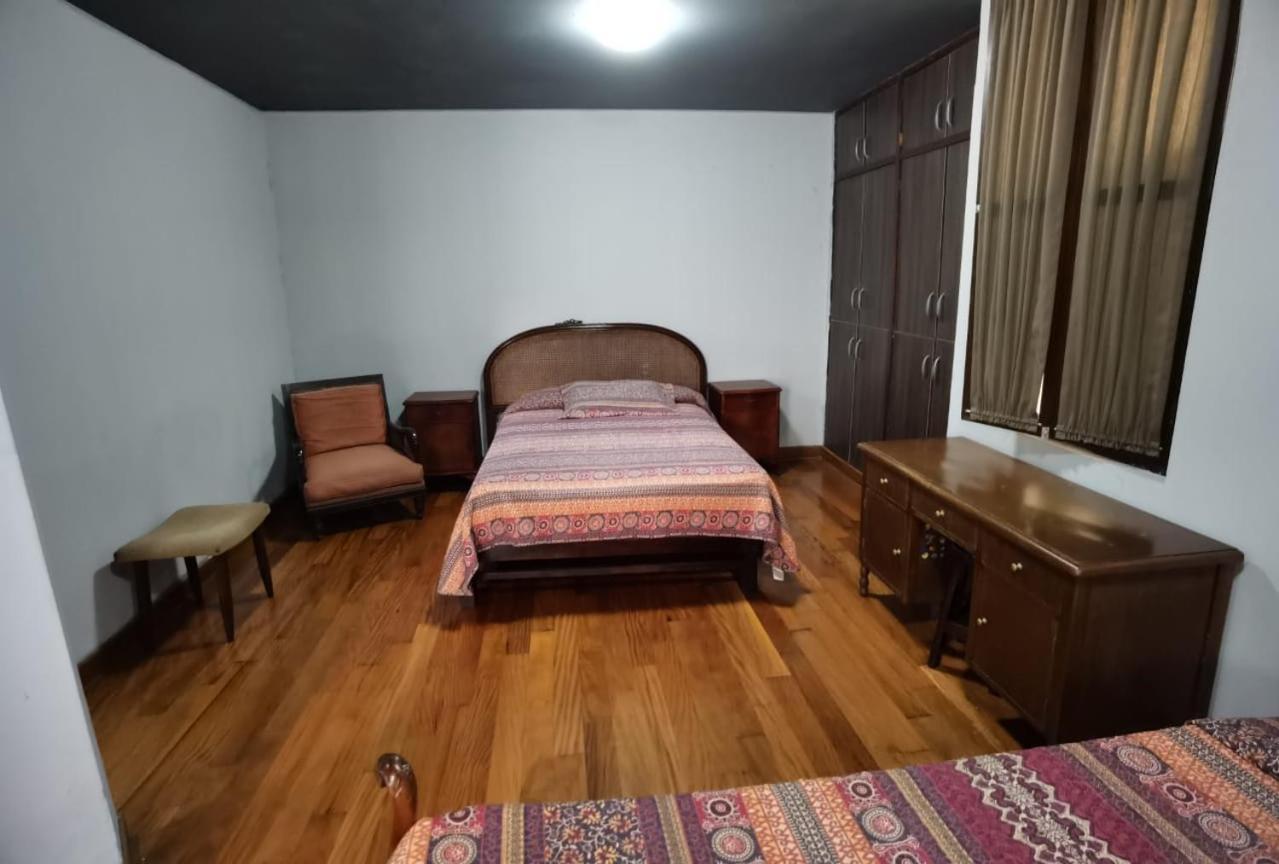 Global Family Backpackers Hostel Lima Exterior foto